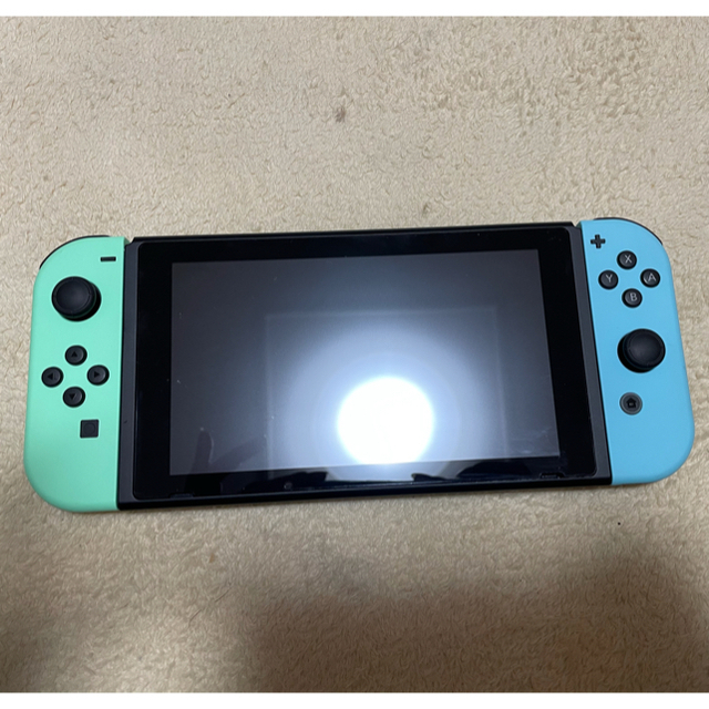 Nintendo Switch(ニンテンドースイッチ)の任天堂スイッチ 集まれどうぶつの森ver 本体 任天堂switch エンタメ/ホビーのゲームソフト/ゲーム機本体(家庭用ゲーム機本体)の商品写真