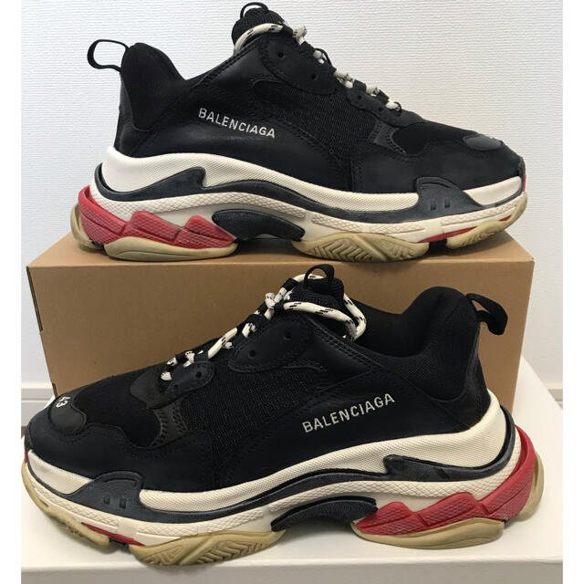 Balenciaga(バレンシアガ)のBALENCIAGA トリプルS  バレンシアガ　size 43 メンズの靴/シューズ(スニーカー)の商品写真