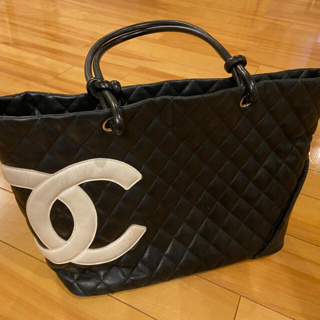 CHANEL(シャネル)のCacO様専用！シャネル カンボンライントートバック ブラック ショルダーバッグ レディースのバッグ(ハンドバッグ)の商品写真