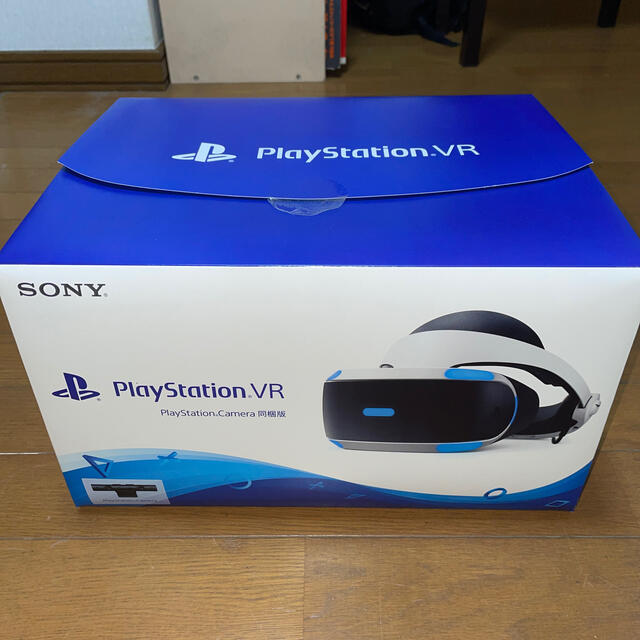 PlayStation VR(プレイステーションヴィーアール)のPlaystation VR カメラ同梱版 CUHJ-16003 エンタメ/ホビーのゲームソフト/ゲーム機本体(家庭用ゲーム機本体)の商品写真