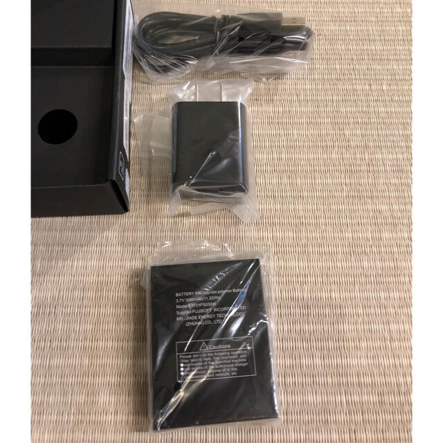 【限定値下】富士ソフト +F FS030W FS030WMB1（クレードル付） スマホ/家電/カメラのPC/タブレット(PC周辺機器)の商品写真