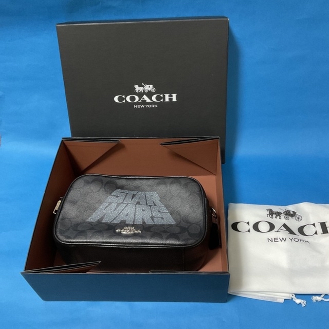 COACH(コーチ)のCOACH  スタウォーズコラボ　ショルダーバック レディースのバッグ(ショルダーバッグ)の商品写真