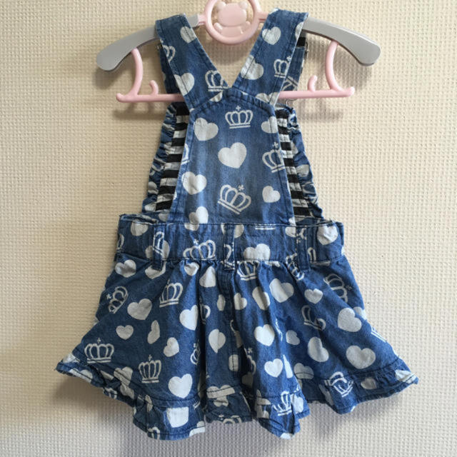 BABYDOLL(ベビードール)の総柄デニムジャンパースカート キッズ/ベビー/マタニティのベビー服(~85cm)(ワンピース)の商品写真