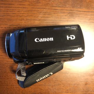 キヤノン(Canon)のCanon IVIS HF M32BK(ビデオカメラ)