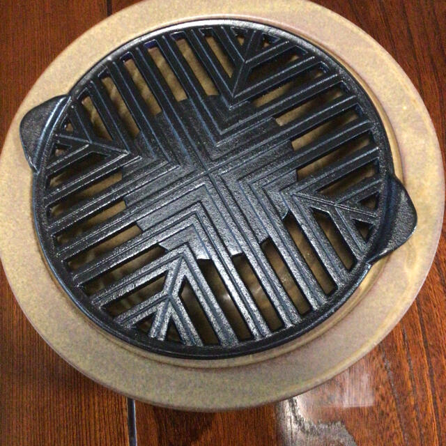 【値下げ】長谷製陶　伊賀焼　透かし彫り鉄板　焼肉コンロ　新品未使用