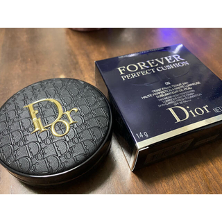 ディオール(Dior)のディオールフォーエヴァー　クッション　ディオールマニア　ゴールド　エディション(ファンデーション)