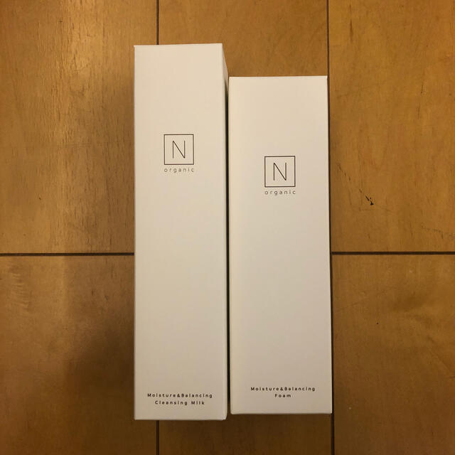 N organic モイスチュア＆バランシング　クレンジングミルクと洗顔フォーム