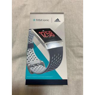 フィットフィット(fitfit)の【大特価】【中古】fitbit ionic adidas(腕時計(デジタル))