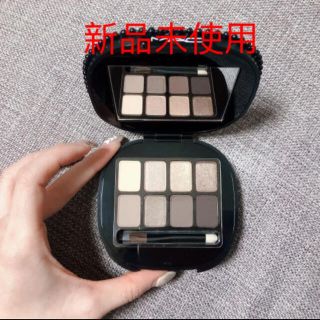 マック(MAC)の【新品】MAC キープセーク　ベージュアイズ　アイシャドウ(アイシャドウ)