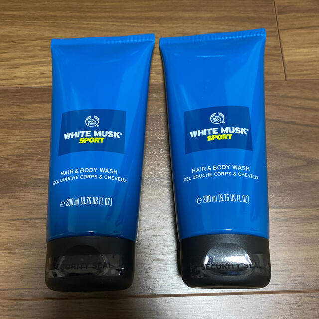 THE BODY SHOP(ザボディショップ)のボディーショップ　ホワイトムスクスポーツ　Hair and Body wash コスメ/美容のヘアケア/スタイリング(シャンプー)の商品写真