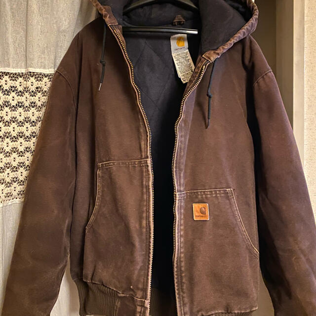 carhartt ダウン　アウター