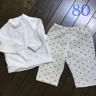 ユニクロ(UNIQLO)の80  2枚セット　ハイネック長袖Tシャツ　ズボン(Ｔシャツ)