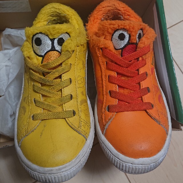 PUMA(プーマ)のPUMA プーマ SESAME STREETセサミストリートキッズスニーカー  キッズ/ベビー/マタニティのキッズ靴/シューズ(15cm~)(スニーカー)の商品写真