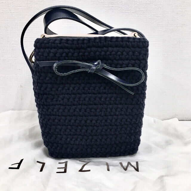 美品☆MIZELE(ミゼーリ)鍵編みニットバッグ 【保障できる】 8500円