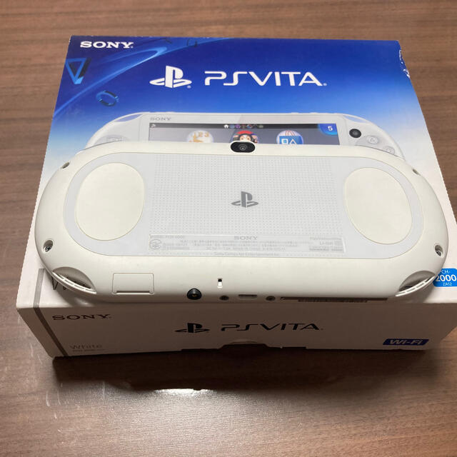 PlayStation Vita(プレイステーションヴィータ)のSONY PlayStationVITA 本体  PCH-2000 ZA12 エンタメ/ホビーのゲームソフト/ゲーム機本体(携帯用ゲーム機本体)の商品写真