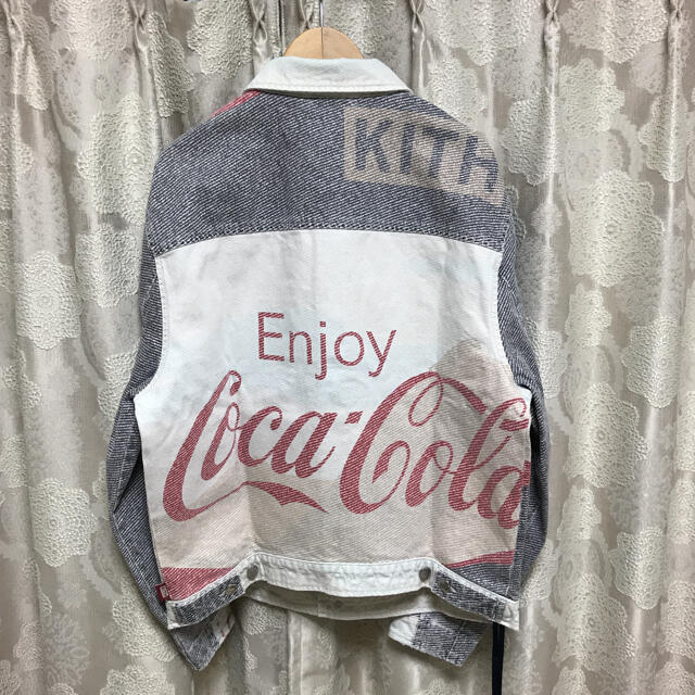 Supreme(シュプリーム)のKITH COCA-COLA MOUNTAINS DENIM JACKET M メンズのジャケット/アウター(Gジャン/デニムジャケット)の商品写真