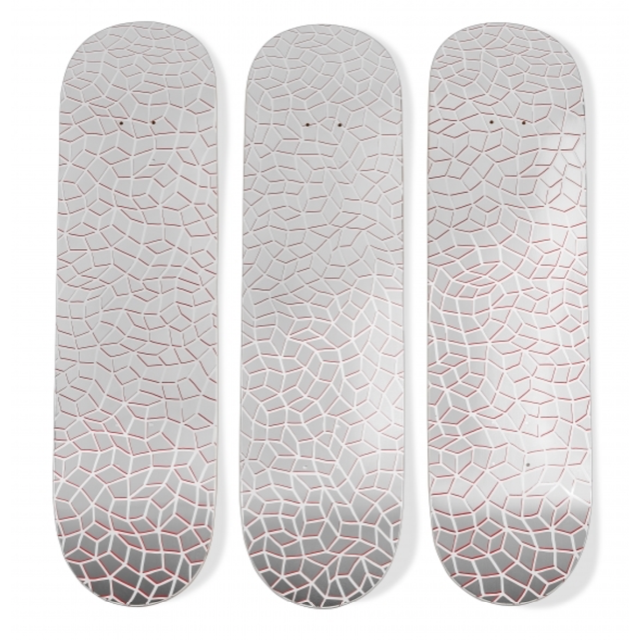 Infinity Nets Skateboard 草間彌生 MoMA