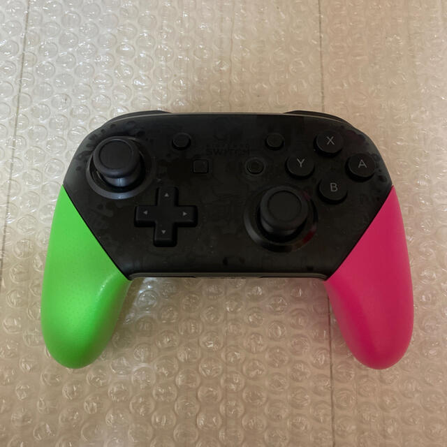 任天堂　Switch Proコントローラー