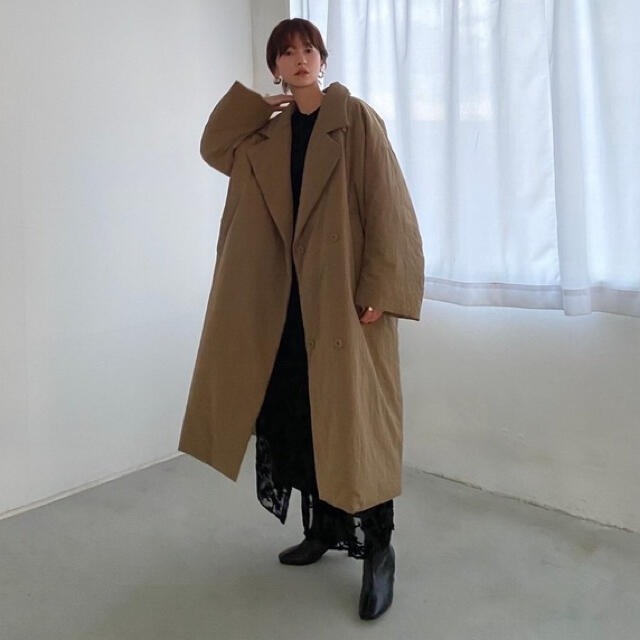 新品タグ付き　CLANE  COLOR DOWN CHESTER COATレディース