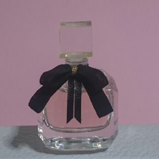 サンローラン(Saint Laurent)の♥イヴサンローラン ミニ香水♥(香水(女性用))