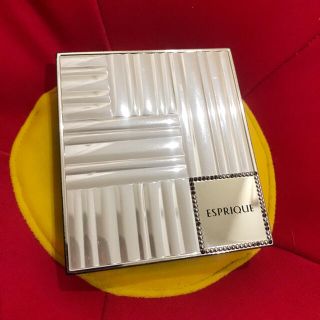 エスプリーク(ESPRIQUE)のESPRIQUE＊ピュアリーヴェールチーク　ケース(チーク)