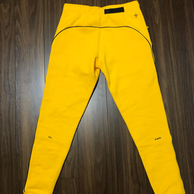 NIKE(ナイキ)のSサイズ　NOCTA NIKE SWEAT PANTS GOLD Yellow メンズのパンツ(その他)の商品写真