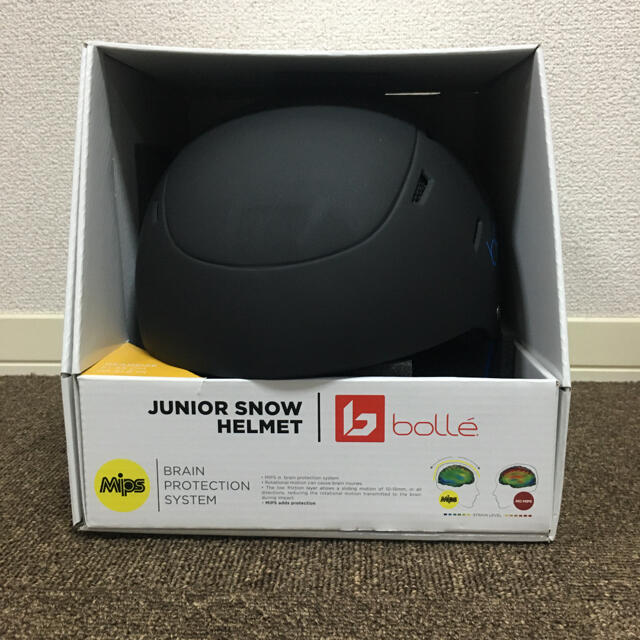 bolle(ボレー)のR⭐︎R様専用　bolle ボレーヘルメット ジュニア　スキー　スノー スポーツ/アウトドアのスノーボード(ウエア/装備)の商品写真