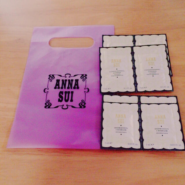 ANNA SUI(アナスイ)のANNASUI サンプル コスメ/美容のスキンケア/基礎化粧品(化粧水/ローション)の商品写真