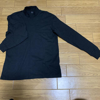 ユニクロ(UNIQLO)のユニクロ　ハイネックTシャツ タートルネック　黒　ブラック(Tシャツ/カットソー(七分/長袖))