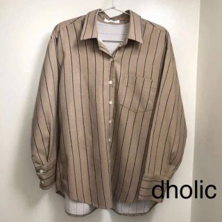 ディーホリック(dholic)のDHOLIC　ディーホリック　ブラウス　シャツ　ベージュ　ストライプ(シャツ/ブラウス(長袖/七分))