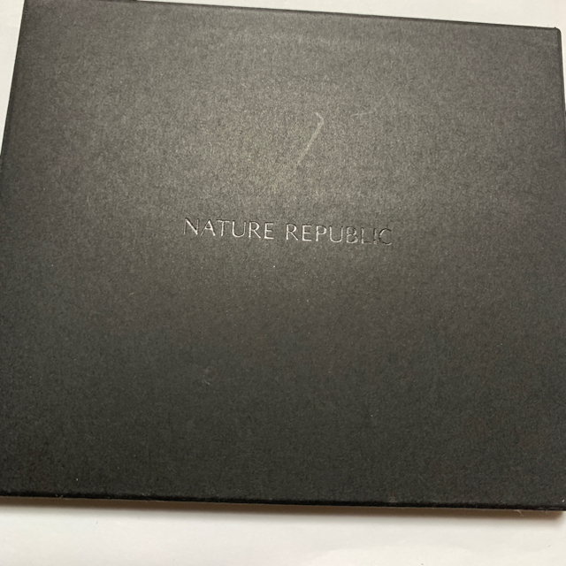 NATURE REPUBLIC(ネイチャーリパブリック)のネイチャーリパブリック    アイシャドウパレット コスメ/美容のベースメイク/化粧品(アイシャドウ)の商品写真