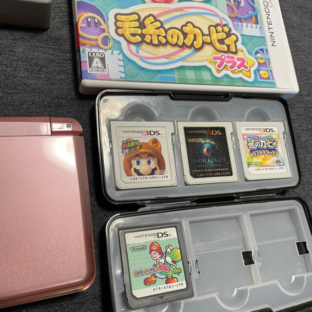 任天堂(ニンテンドウ)のニンテンドー3DS ミスティピンク　ソフト エンタメ/ホビーのゲームソフト/ゲーム機本体(携帯用ゲーム機本体)の商品写真