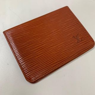 ルイヴィトン(LOUIS VUITTON)のルイヴィトン　パスケース (名刺入れ/定期入れ)