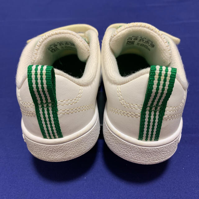 adidas(アディダス)のアディダス　スニーカー　13.5 キッズ/ベビー/マタニティのベビー靴/シューズ(~14cm)(スニーカー)の商品写真