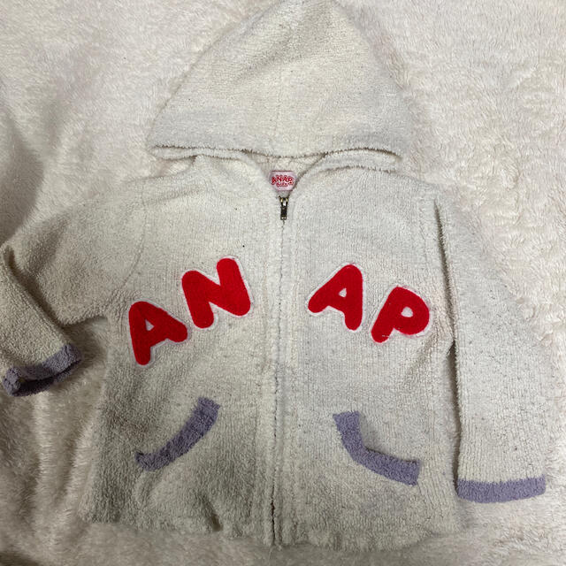 ANAP Kids(アナップキッズ)のANAPkids モコモコパーカー キッズ/ベビー/マタニティのキッズ服女の子用(90cm~)(ジャケット/上着)の商品写真