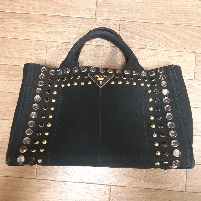 PRADA　カナパトートビジュー