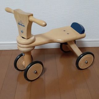 ボーネルンド(BorneLund)のボーネルンド木製バイク(三輪車)