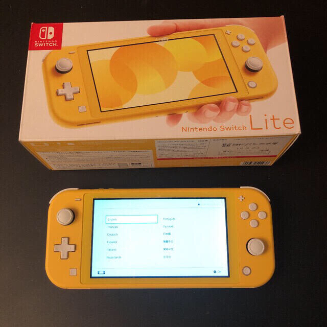 NINTENDO SWITCH LITE イエロー