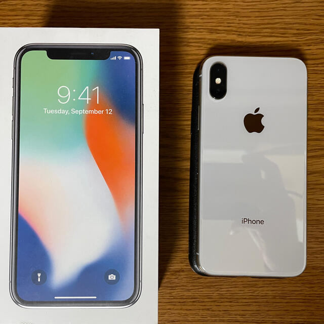 SIMフリー iPhoneX 64GB シルバー 美品