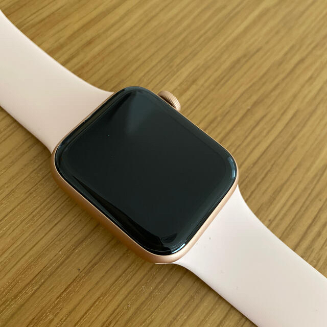 Apple Watch SE 40mm  交渉中