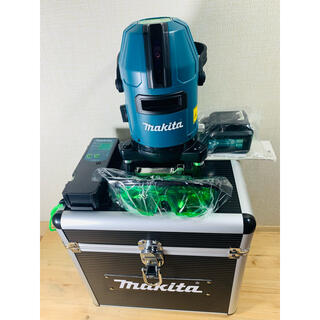 マキタ(Makita)のマキタ　SK10GD　充電式屋内・屋外兼用墨出し器+受光器+ケース+電池パック(その他)