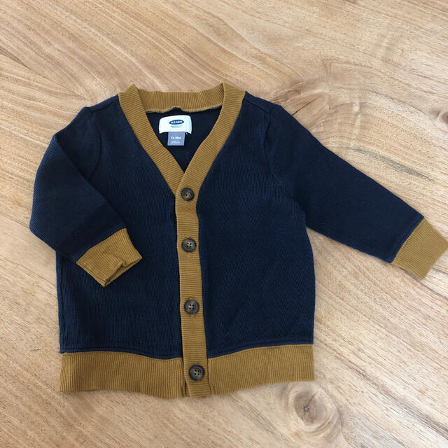 Old Navy(オールドネイビー)のオールドネイビー　スエット素材カーディガン12-18M キッズ/ベビー/マタニティのベビー服(~85cm)(カーディガン/ボレロ)の商品写真