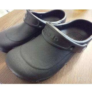 クロックス(crocs)のanna様専用 crocs bistro サンダル 22(サンダル)