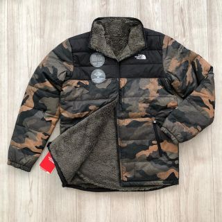 ザノースフェイス(THE NORTH FACE)のかんちゃんKR様　ノースフェイス　リバーシブル　ジャケット　カモフラ　160(ジャケット/上着)