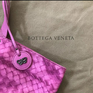 ボッテガヴェネタ(Bottega Veneta)のBOTTEGA VENETAトートバッグ イントレッチオリュージョン  パープル(トートバッグ)