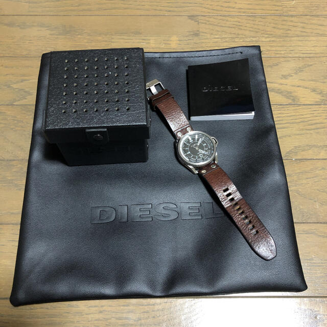 DIESEL(ディーゼル)のディーゼル　メンズ　時計 メンズの時計(腕時計(アナログ))の商品写真