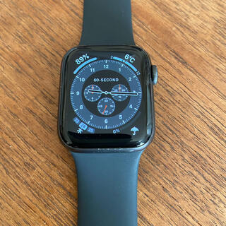 アップルウォッチ(Apple Watch)のAppleWatch series5 スペースグレイ　40mm(腕時計(デジタル))