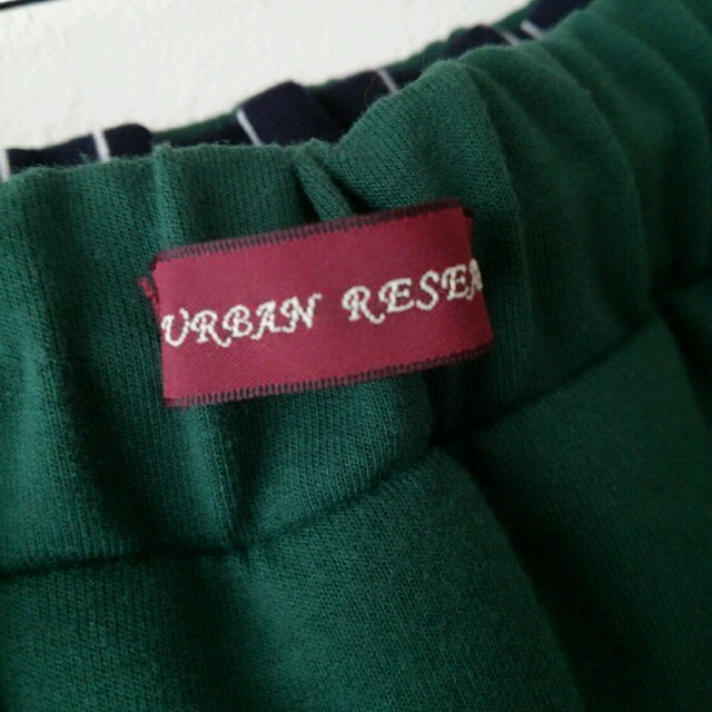 URBAN RESEARCH(アーバンリサーチ)の【未着用】リバーシブルスカート レディースのスカート(ひざ丈スカート)の商品写真