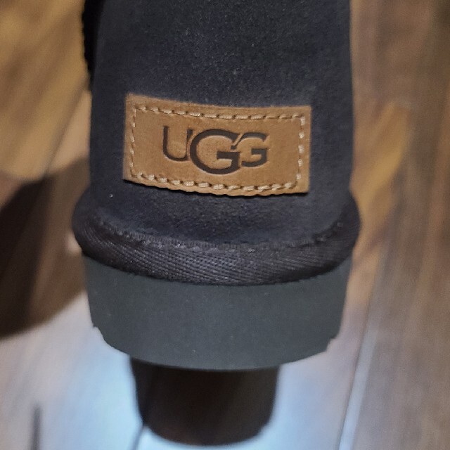 UGG(アグ)の新品 UGG クラシックミニ Ⅱ  ２４cm レディースの靴/シューズ(ブーツ)の商品写真