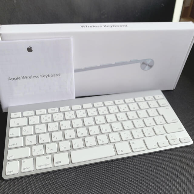 極美品！APPLE WIRELESS KEYBOARD MC184J/A